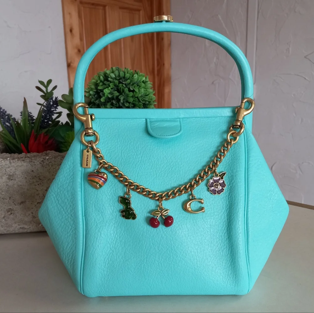 Lou Taylor 1970's, Vintage Frame Style, Top Clip Bag